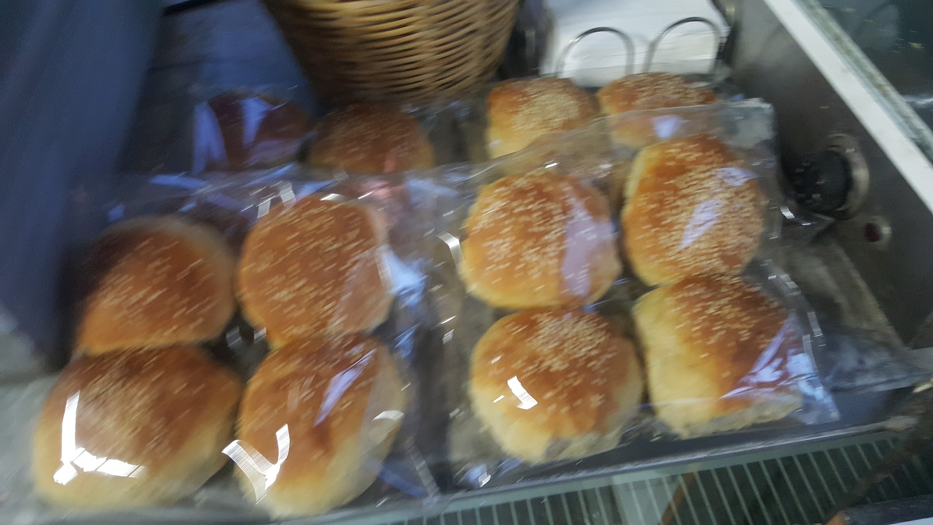 Bakery traditional style baked from wood · Φωτογραφίες 8